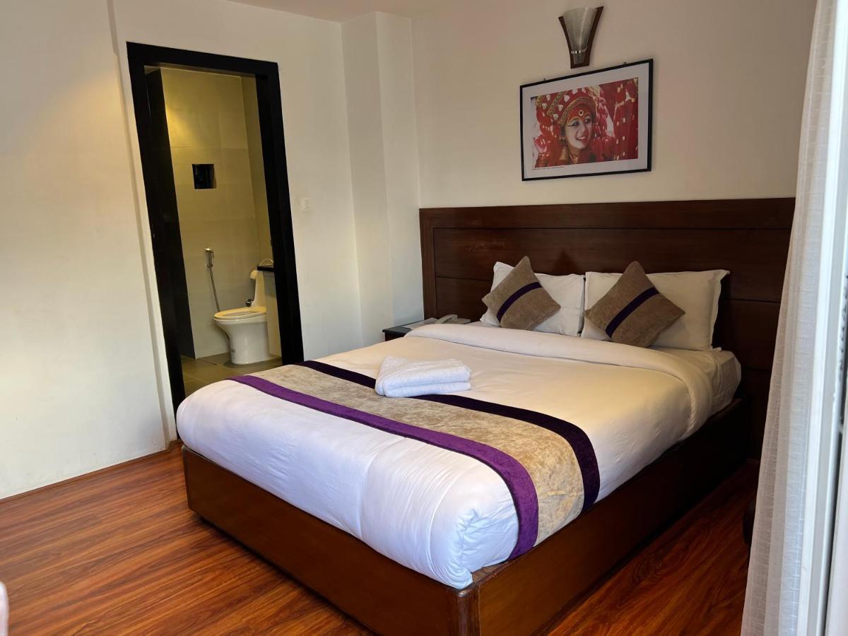 Hotel New Era Kathmandu Ngoại thất bức ảnh