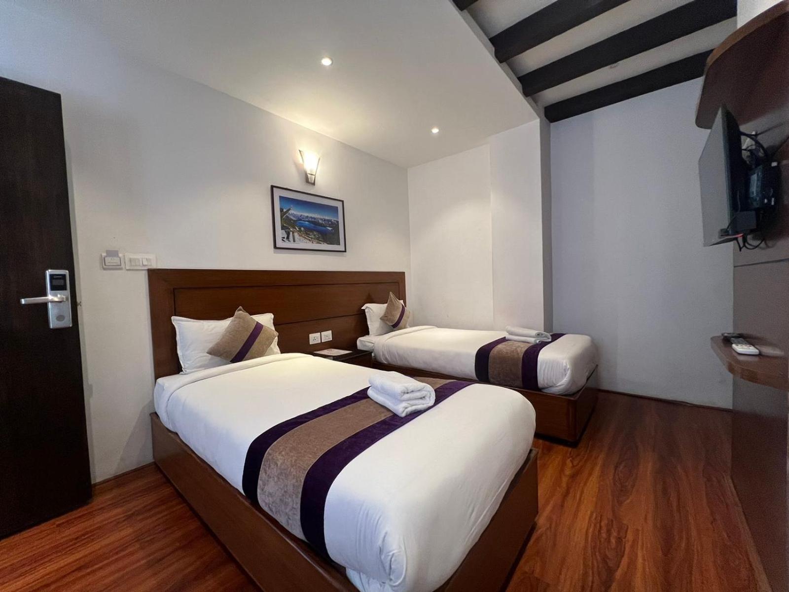 Hotel New Era Kathmandu Ngoại thất bức ảnh